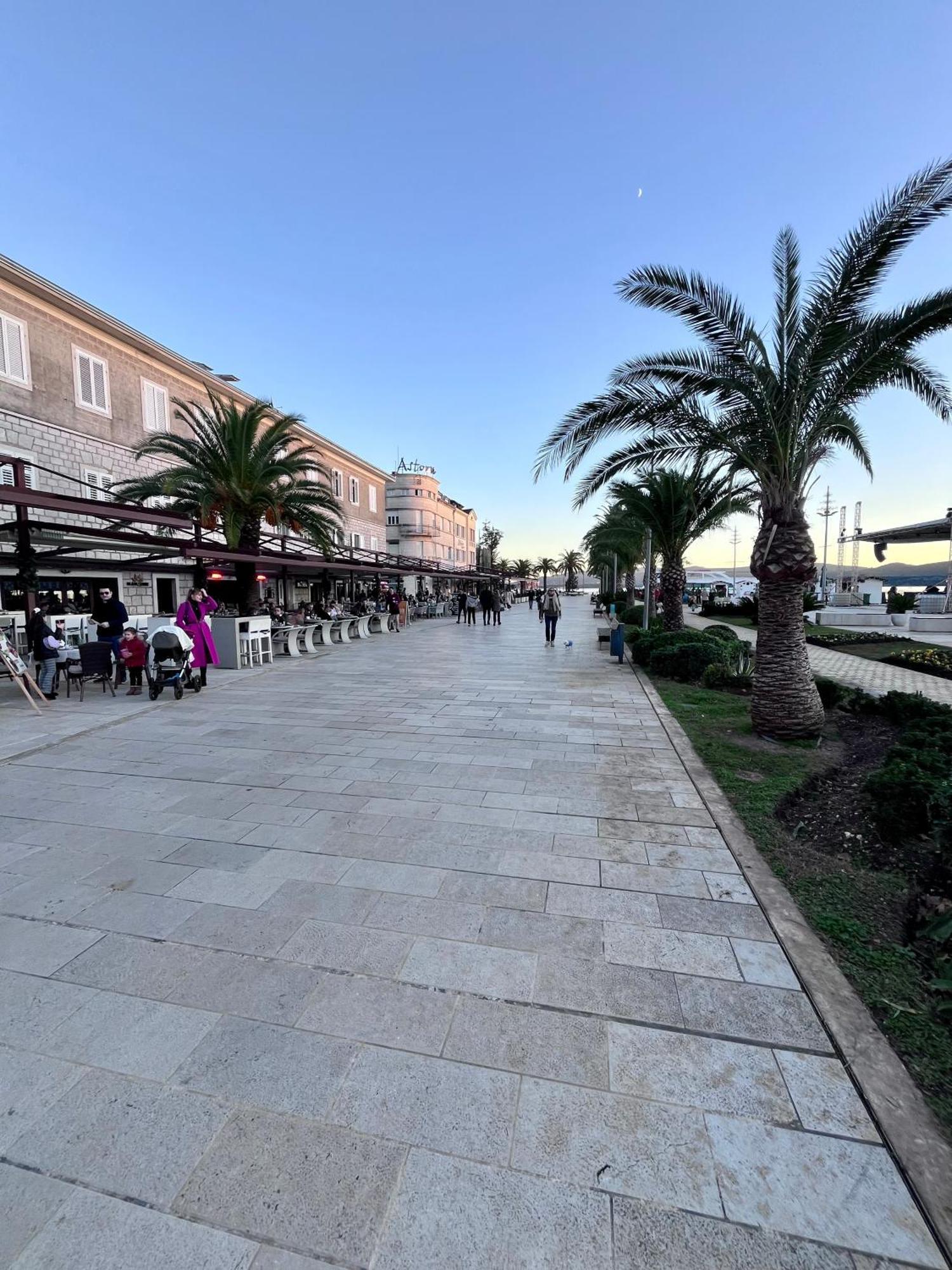 Tivat Apartments Екстер'єр фото