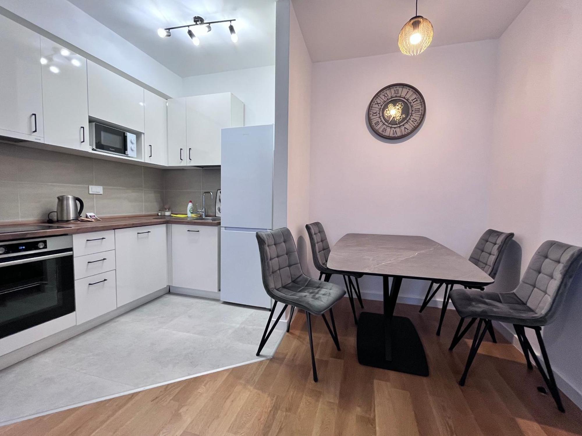 Tivat Apartments Екстер'єр фото
